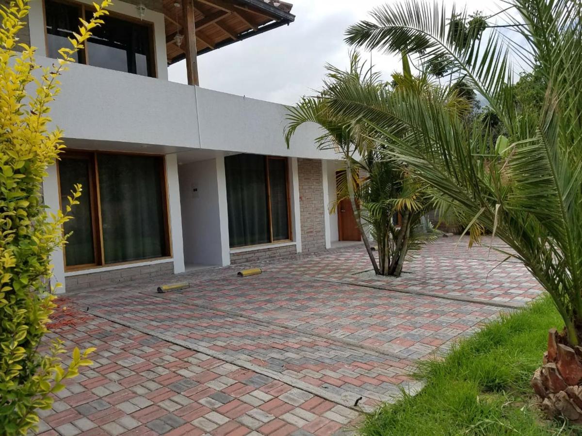 Bamboo Village Place Tumbaco Exteriér fotografie